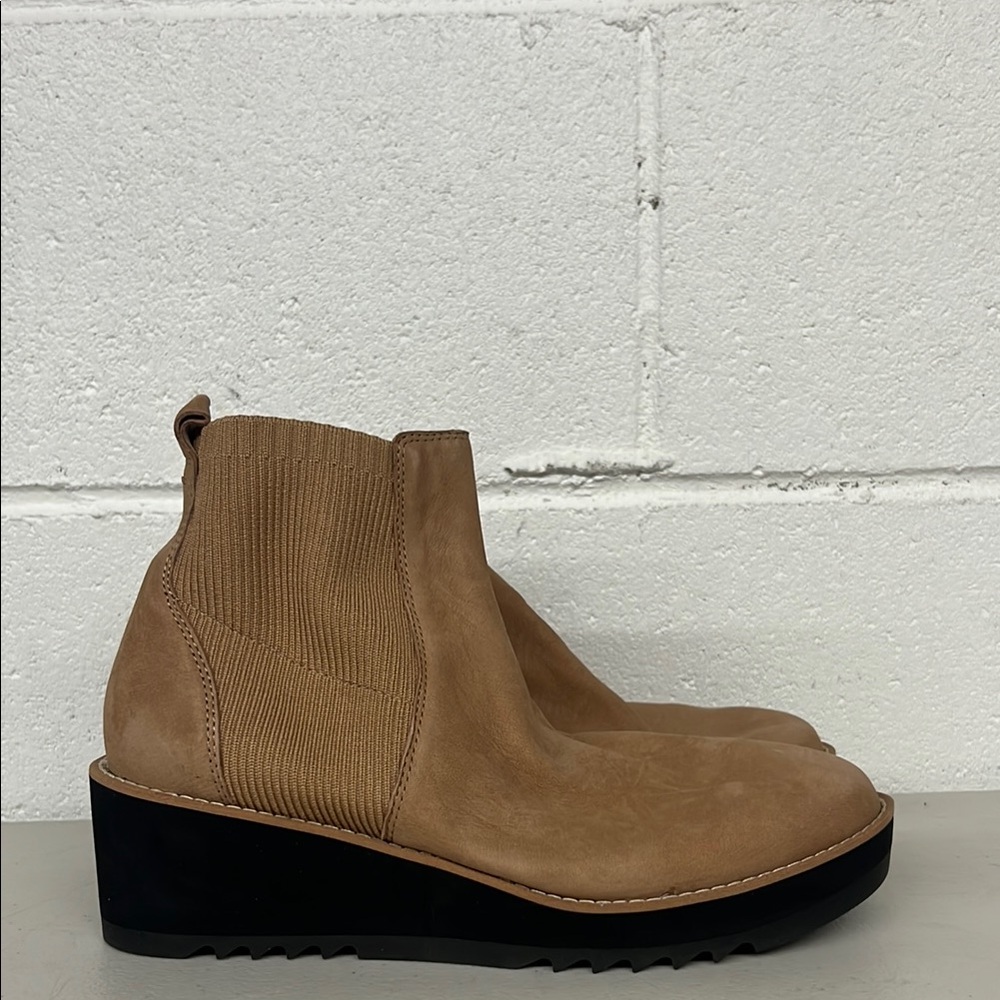 New Eileen fisher sz9.5 tan Lilou wedge pull on boot knit brown leather platform